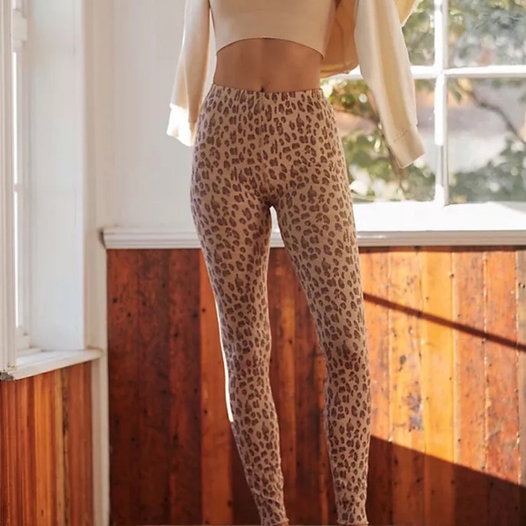 Anthropologie Leopard Waffle Leggings - Picture 2 of 7